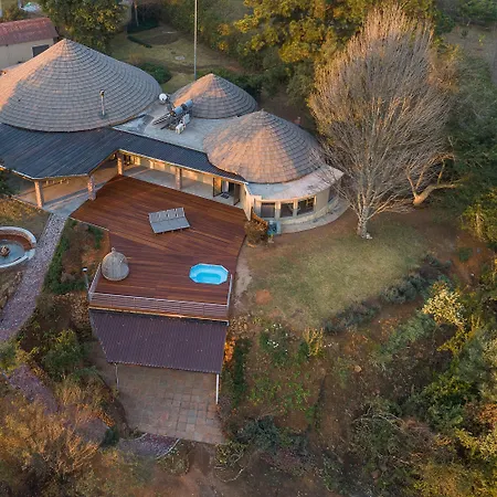 Cayley Mountain Resort Champagne Valley Exterior photo